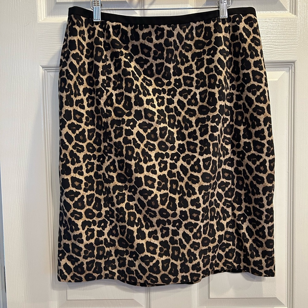 Liz Claiborne Tan Pencil Skirt Knee-length for Cocktail